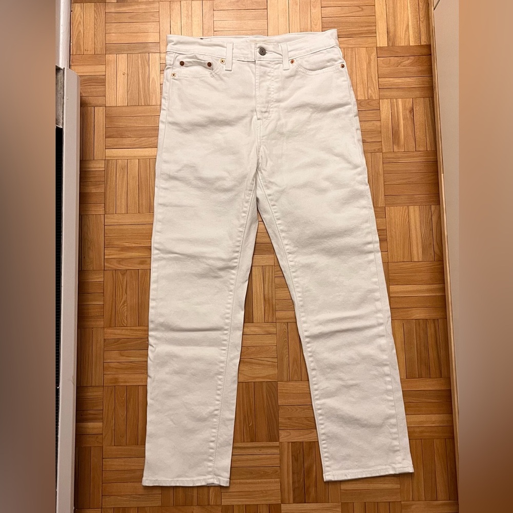 Levi’s Women’s White Wedgie Straight Jeans